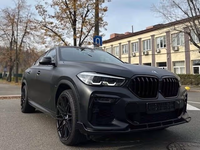 BMW X6 - фото 3
