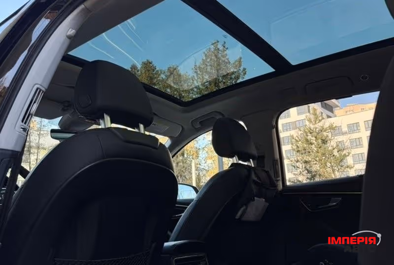 Audi Q7 - фото 9