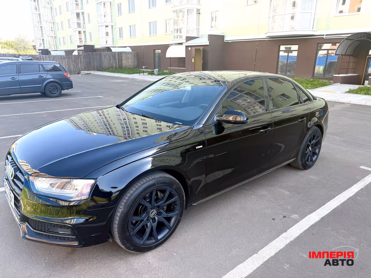 Audi A4 - фото 3