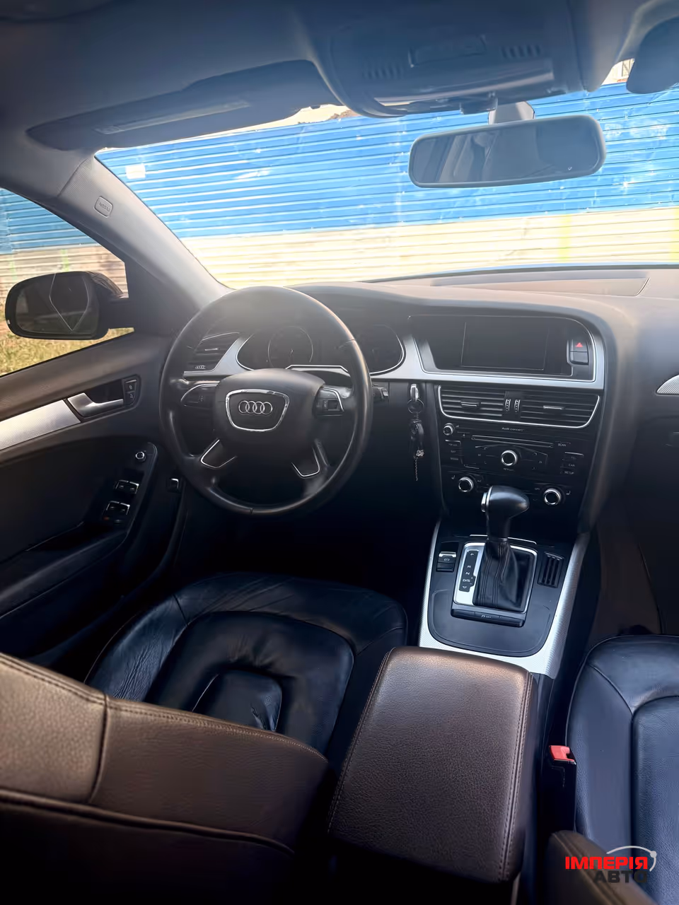 Audi A4 - фото 9