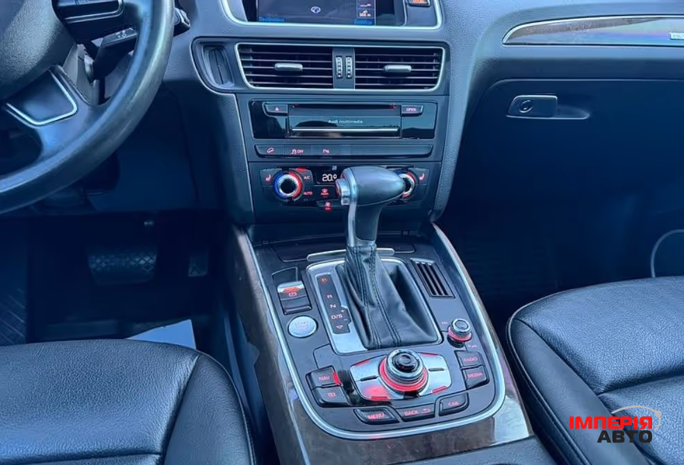 Audi Q5 - фото 16