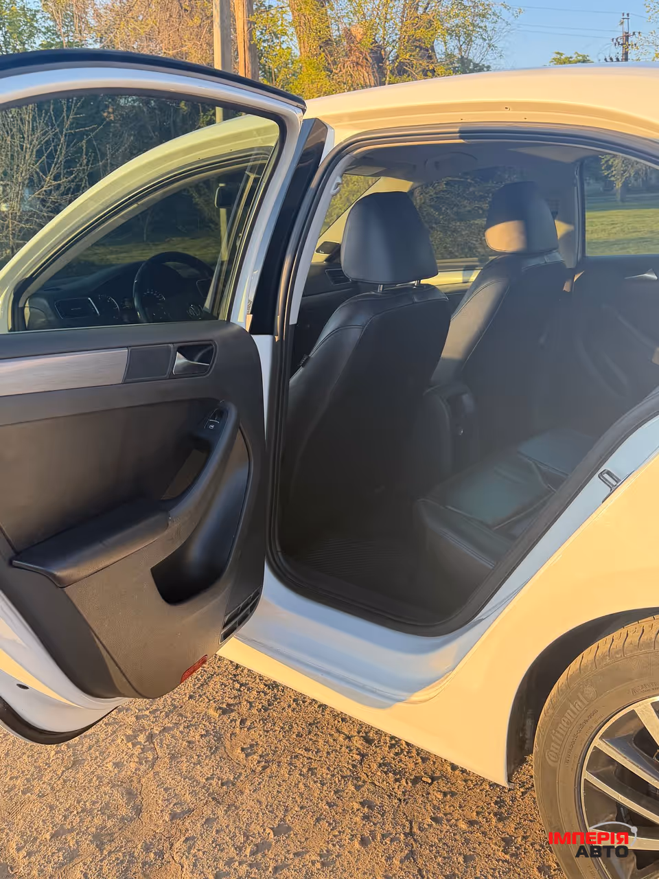 Volkswagen Jetta - фото 21