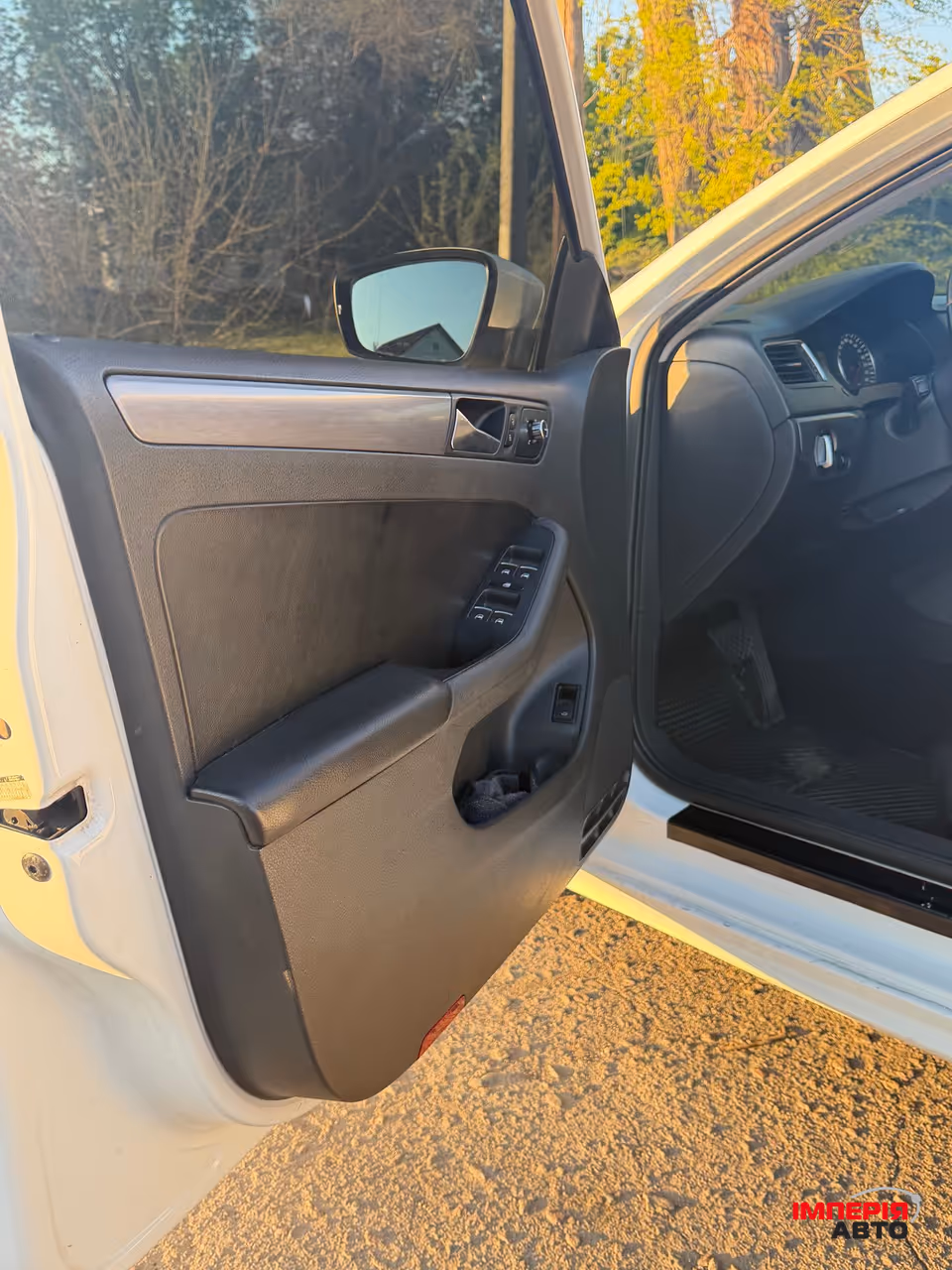 Volkswagen Jetta - фото 25