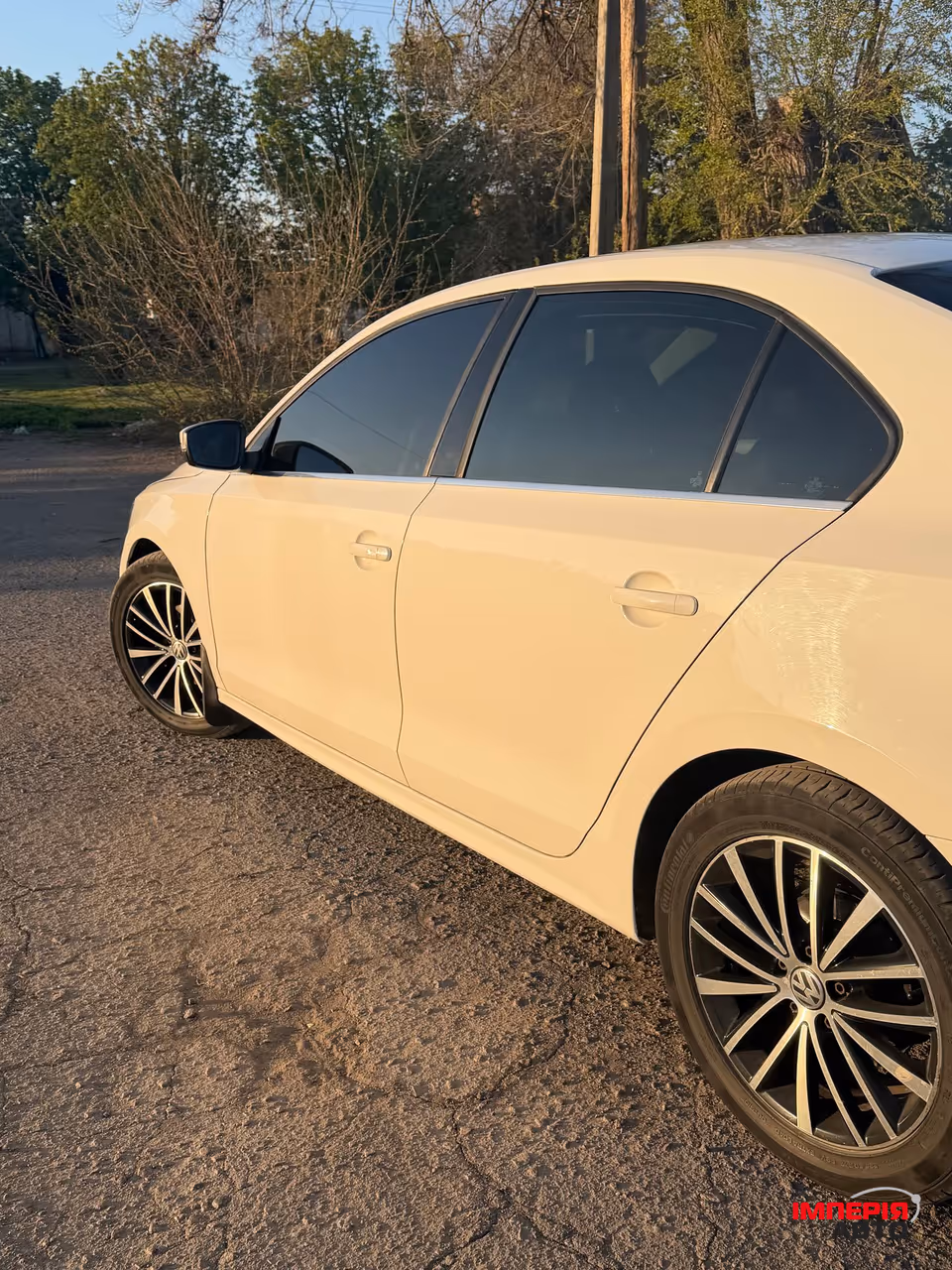 Volkswagen Jetta - фото 3