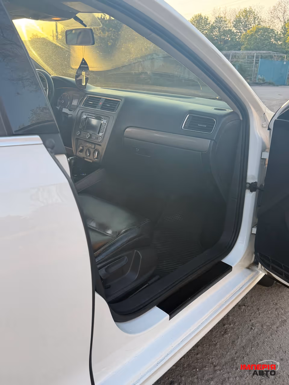 Volkswagen Jetta - фото 13