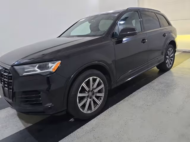 Audi Q7 - фото 2