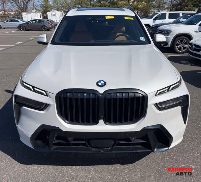 BMW X7 - фото 2