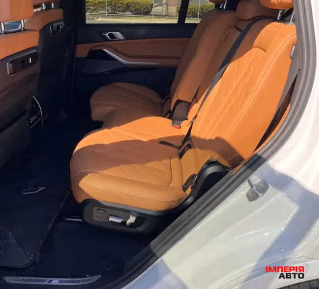 BMW X7 - фото 12