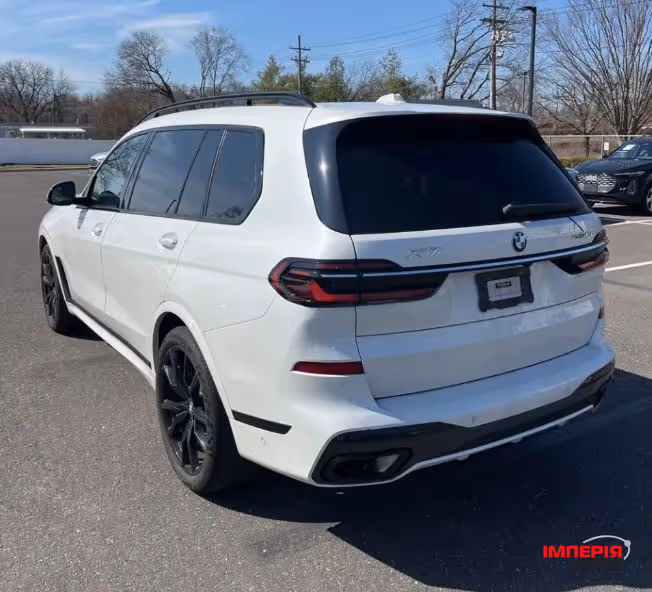 BMW X7 - фото 6