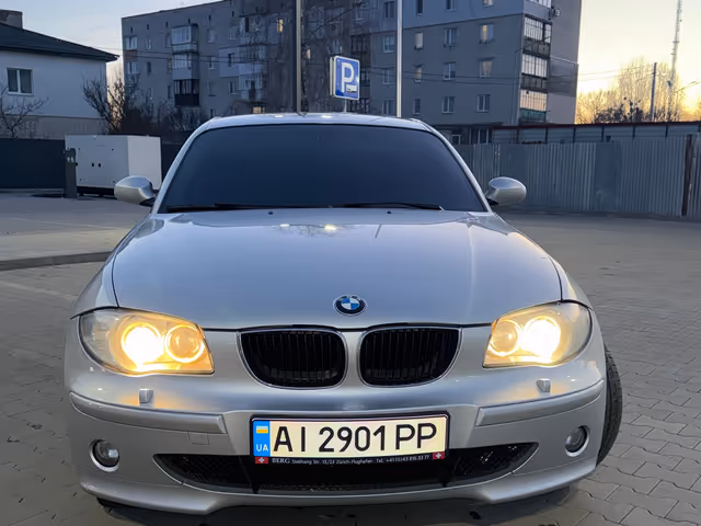 BMW 1 серії - фото 2