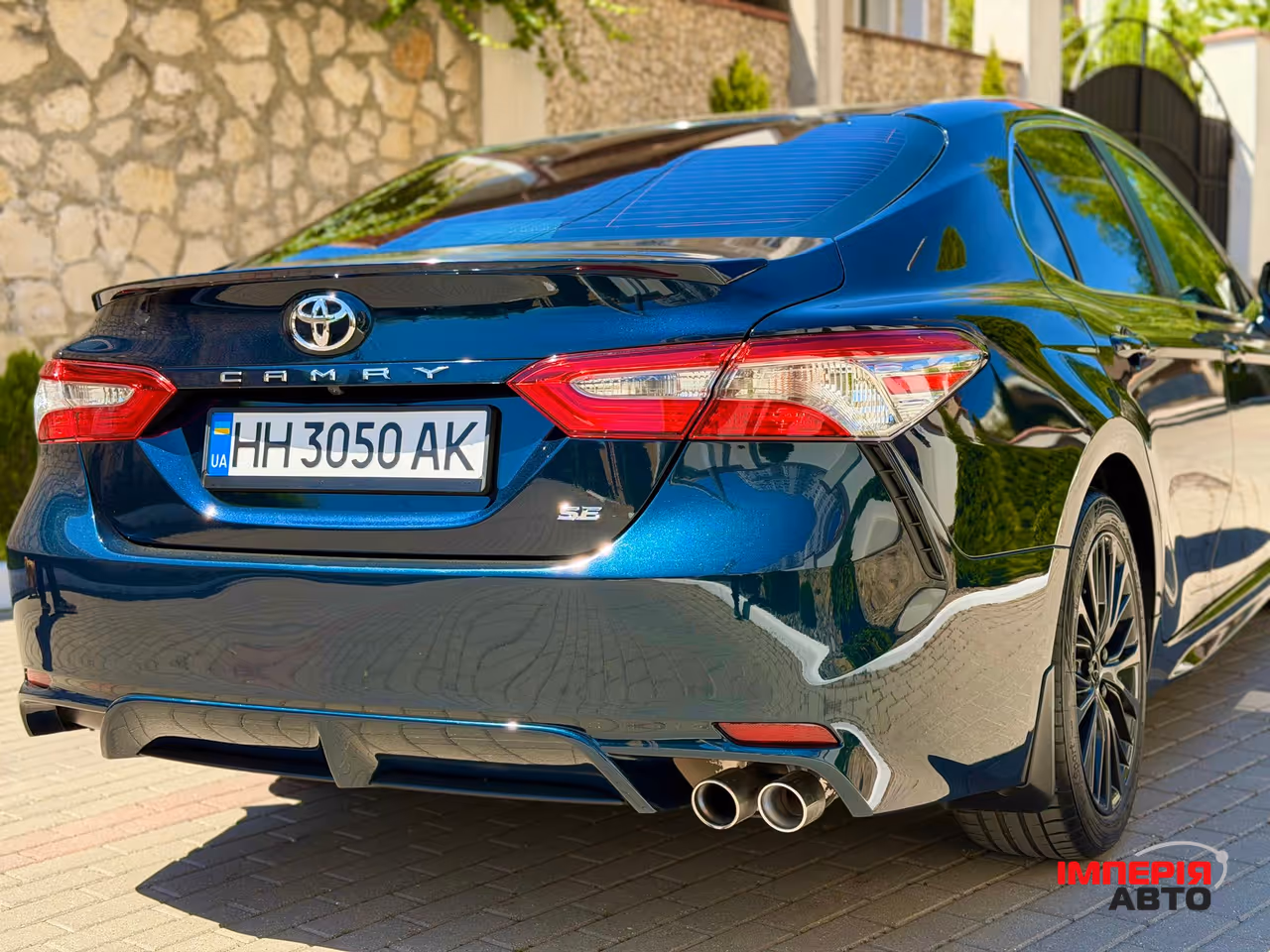 Toyota Camry - фото 4