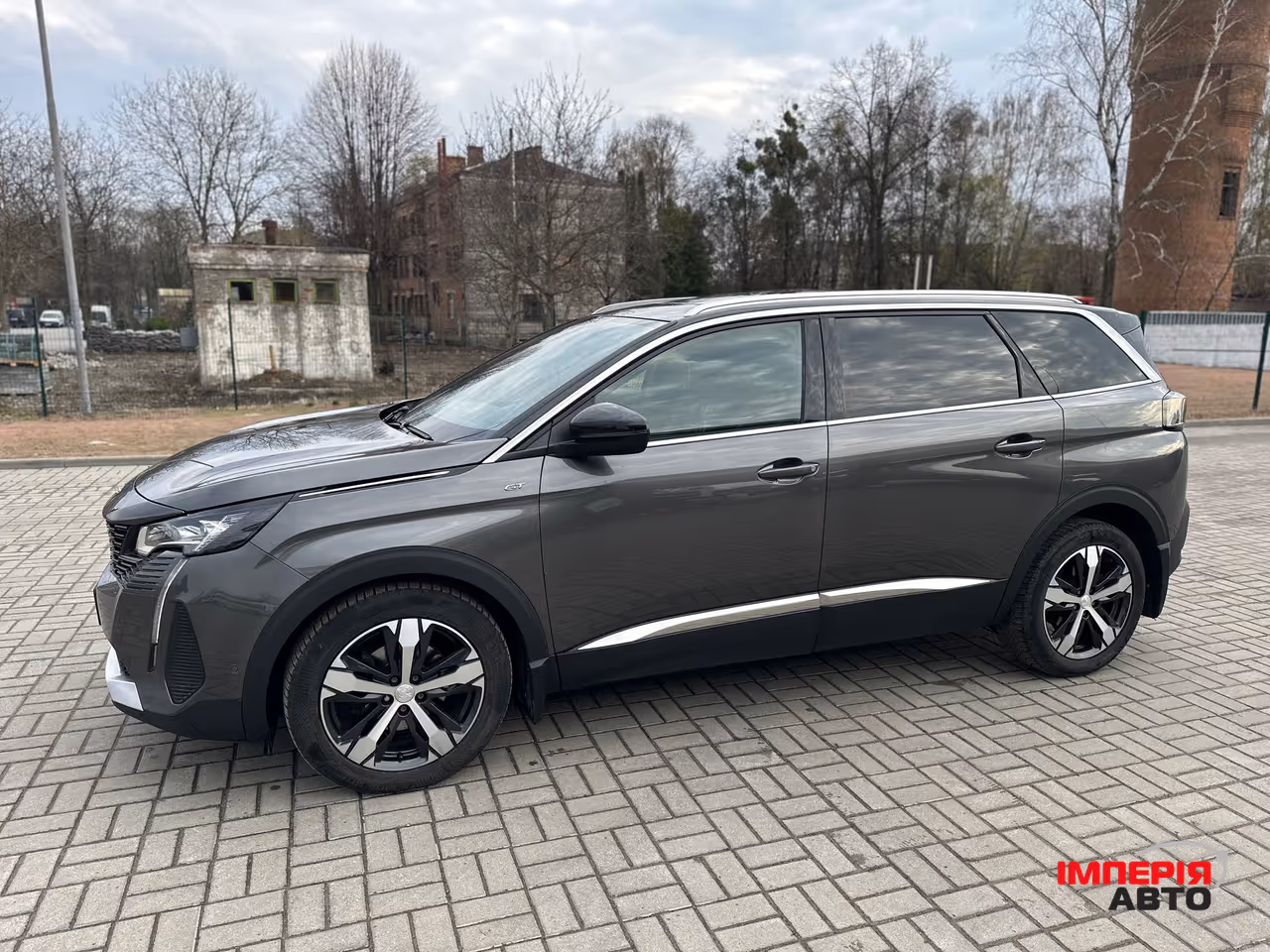 Peugeot 5008 - фото 2