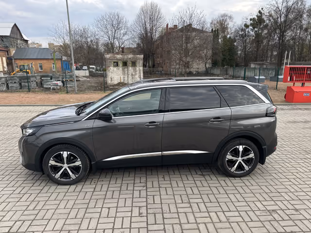 Peugeot 5008 - фото 3