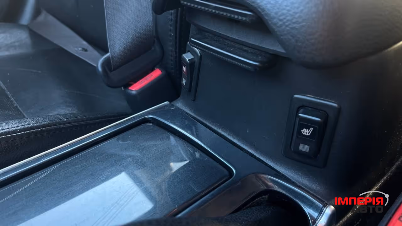 Mazda 6 - фото 24