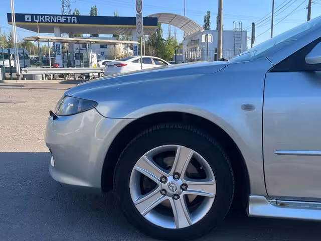 Mazda 6 - фото 2
