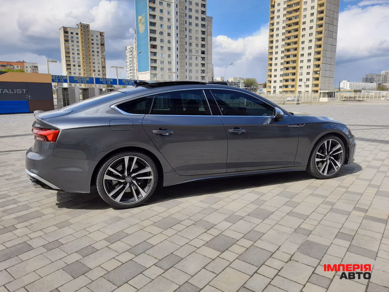 Audi S5 - фото 3