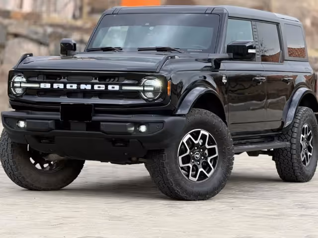 Ford Bronco - фото 2