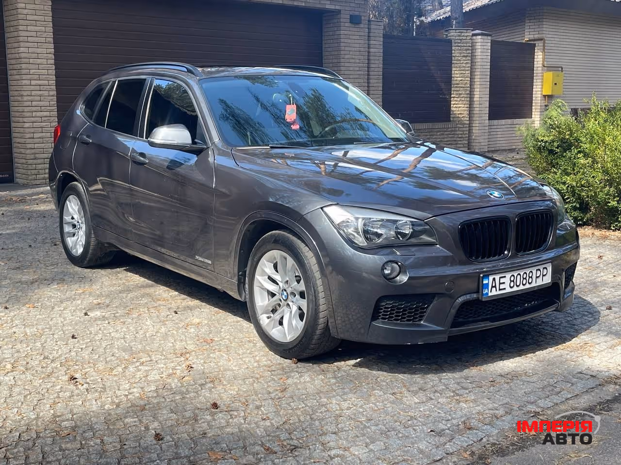 BMW X1 - фото 5