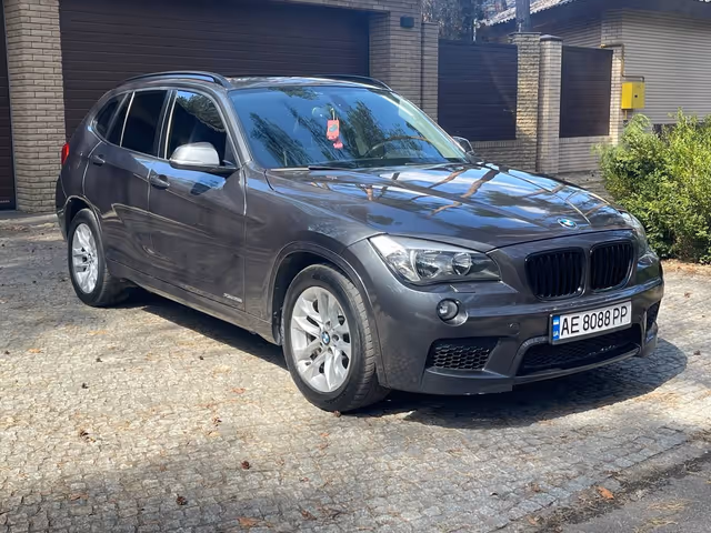 BMW X1 - фото 5