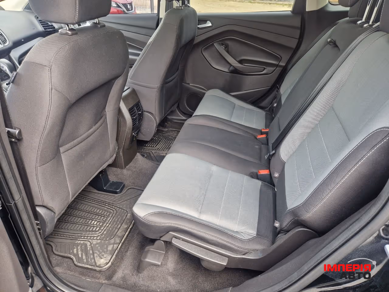 Ford Escape - фото 22