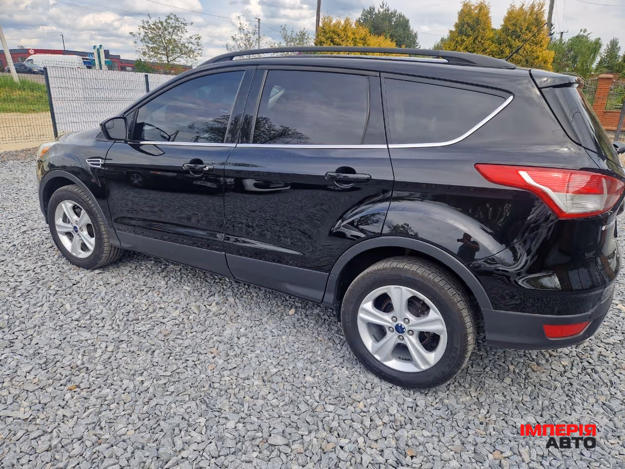 Ford Escape - фото 12