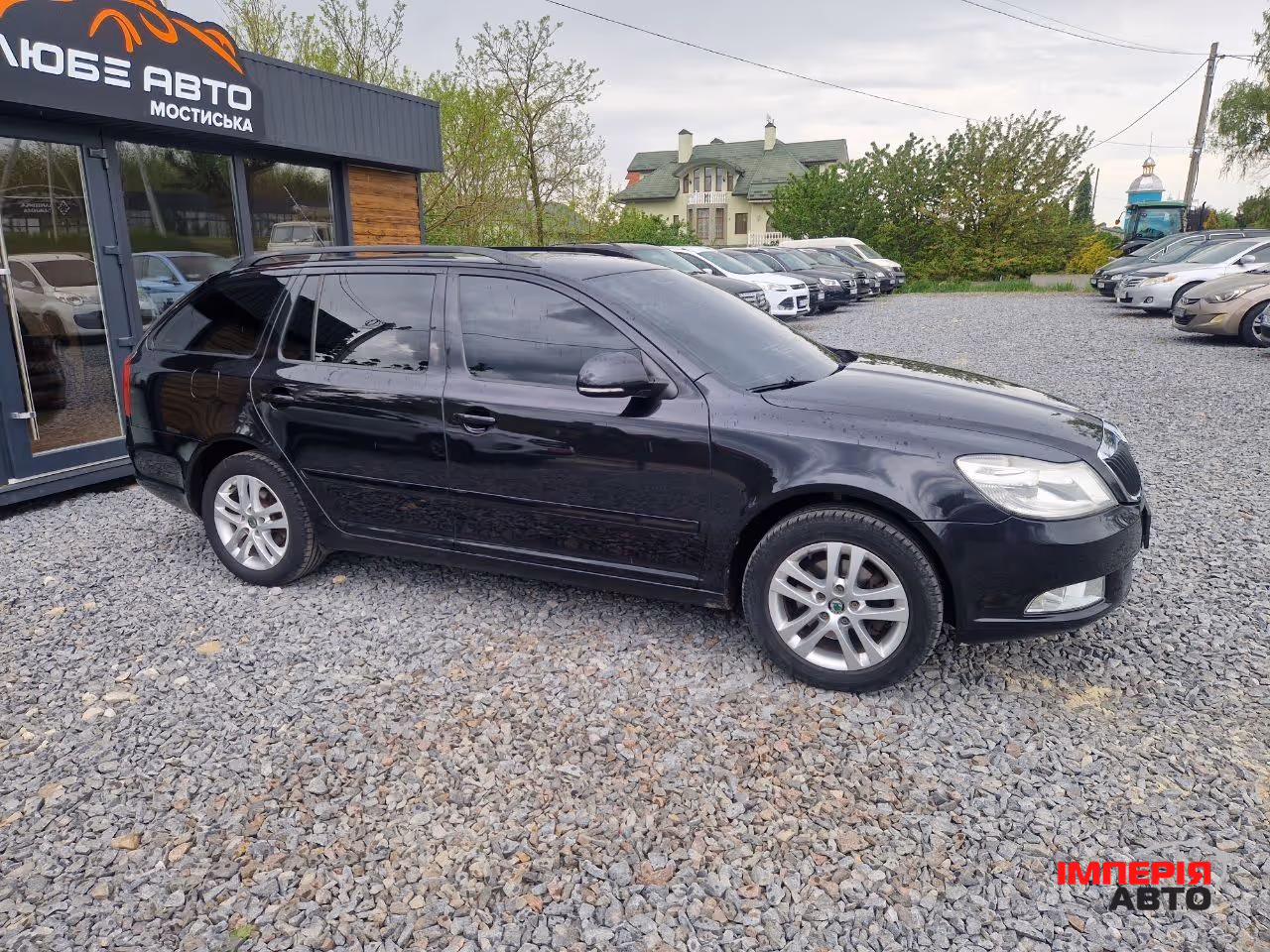 Skoda Octavia - фото 4