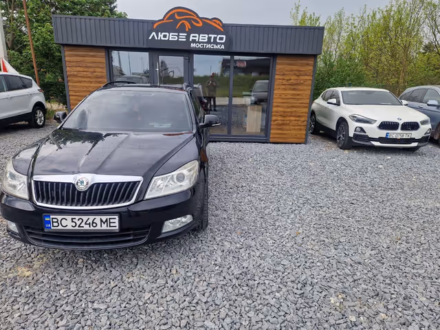 Skoda Octavia - фото 2