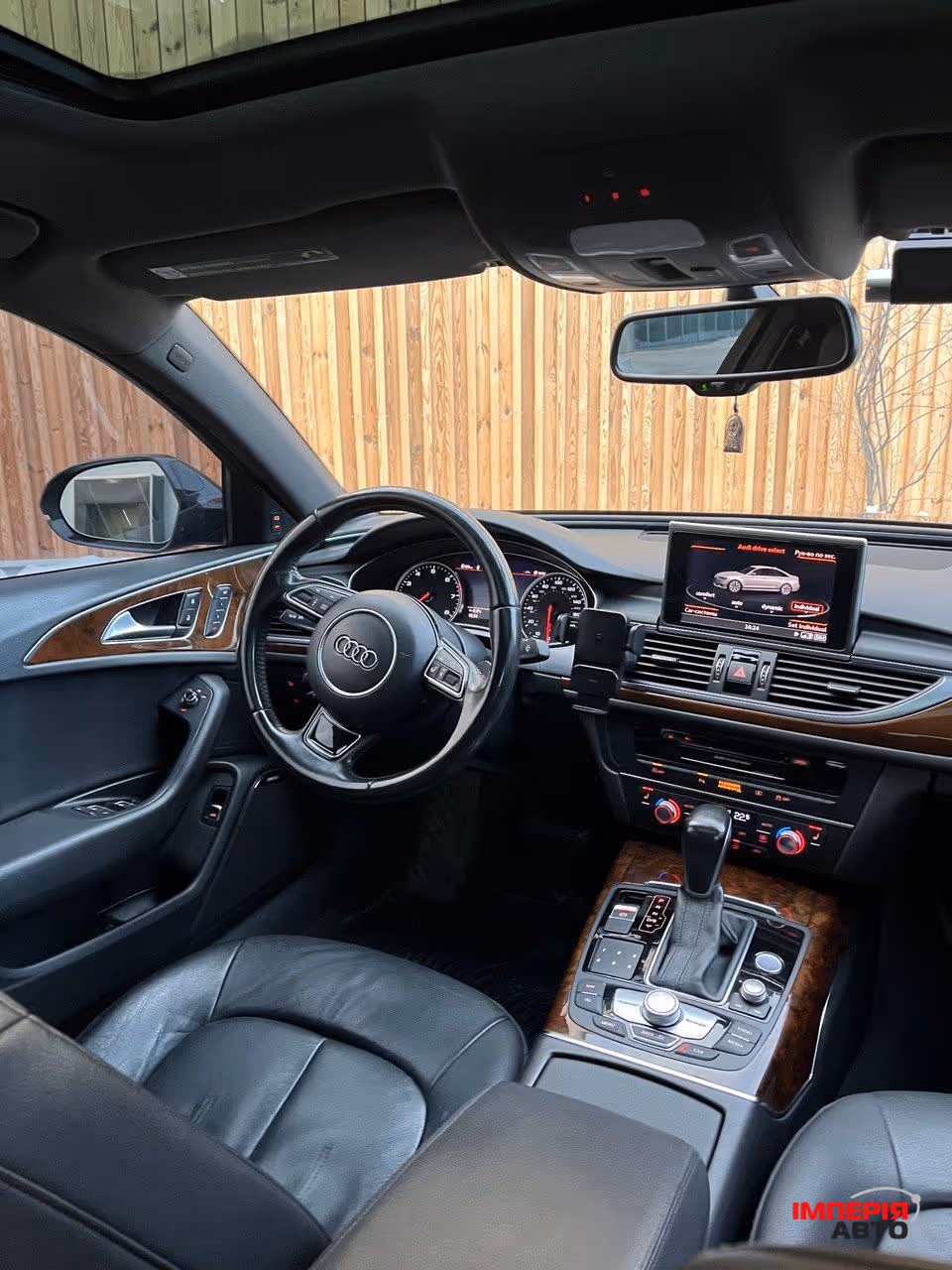 Audi A6 - фото 10