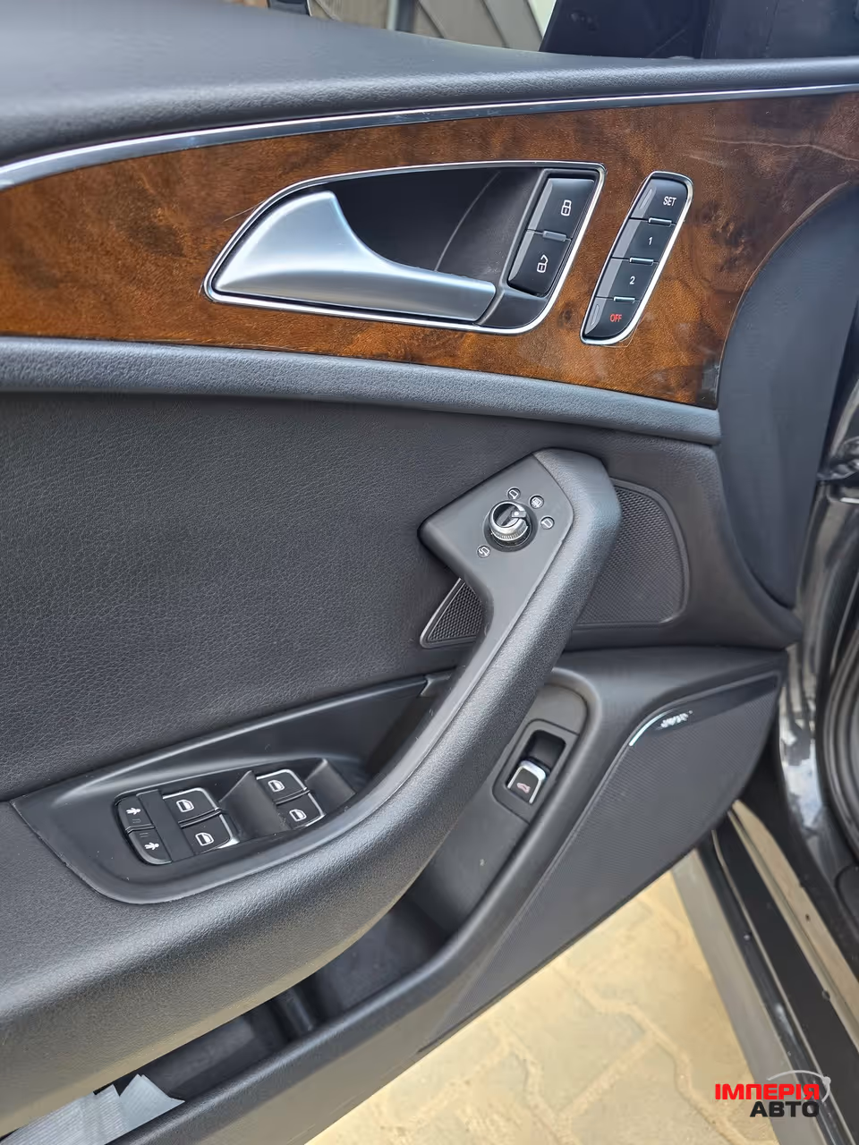Audi A6 - фото 16