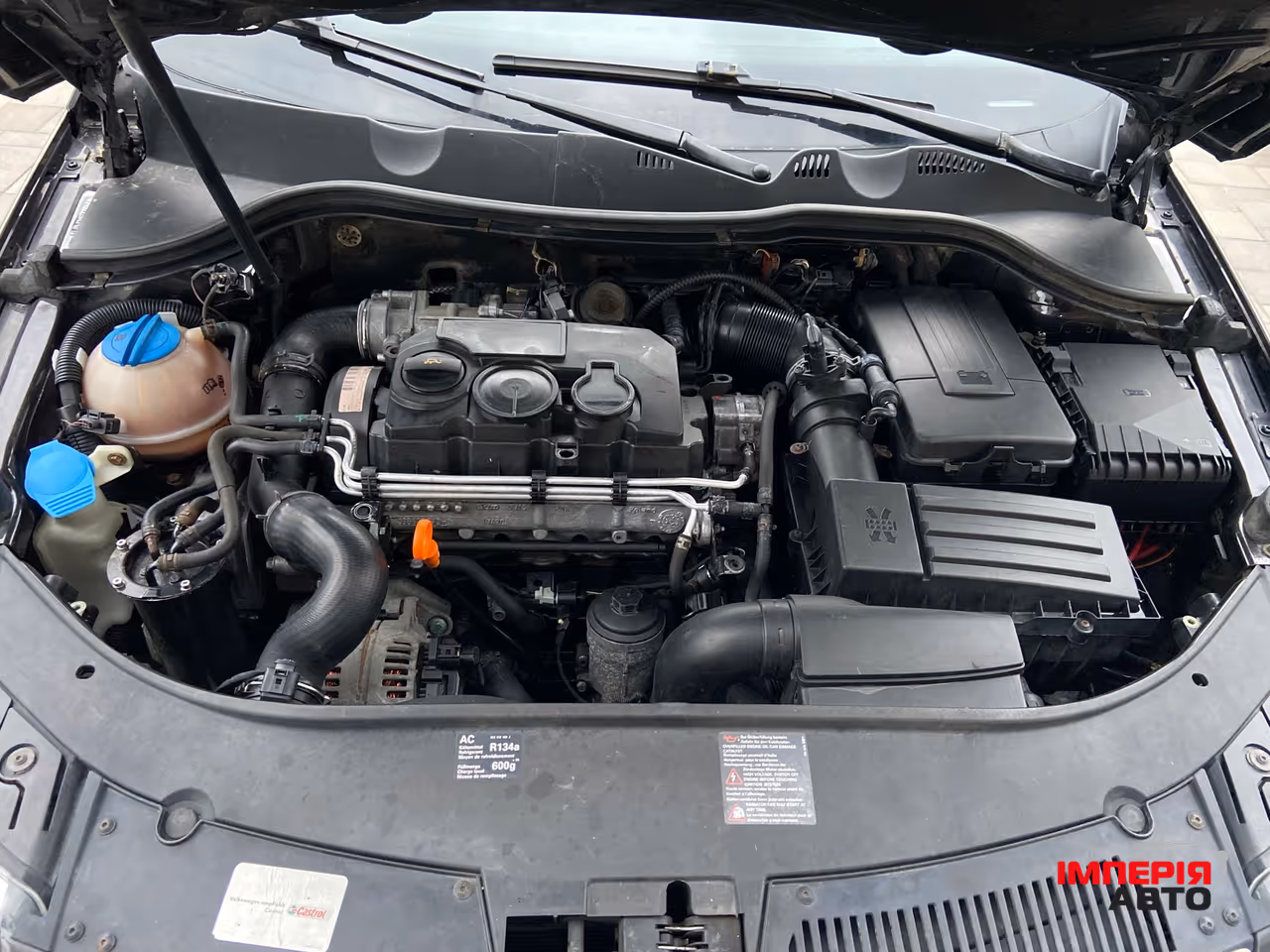 Volkswagen Passat - фото 15