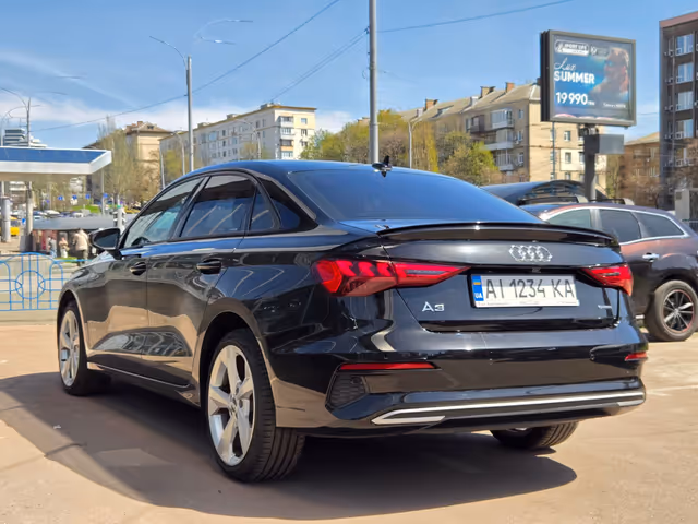 Audi A3 - фото 5