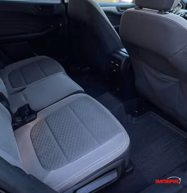 Ford Escape - фото 8