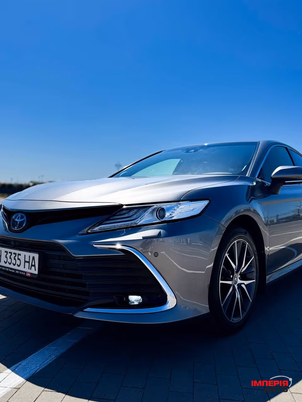 Toyota Camry - фото 3