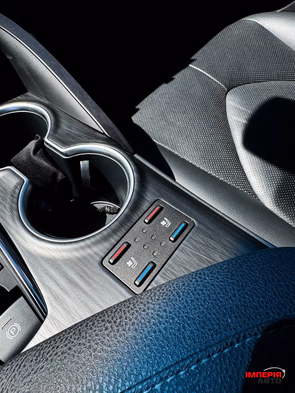 Toyota Camry - фото 19