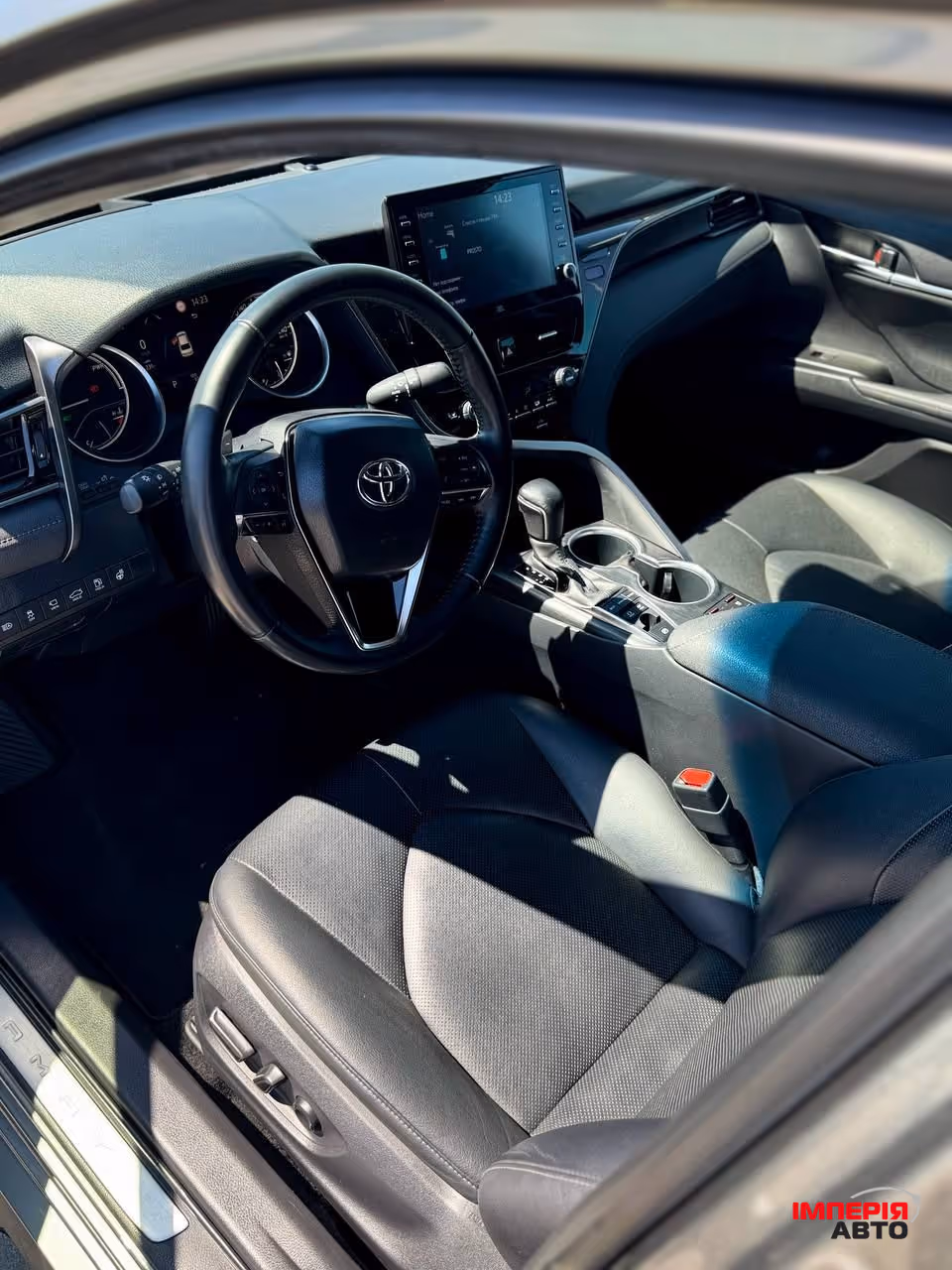 Toyota Camry - фото 14