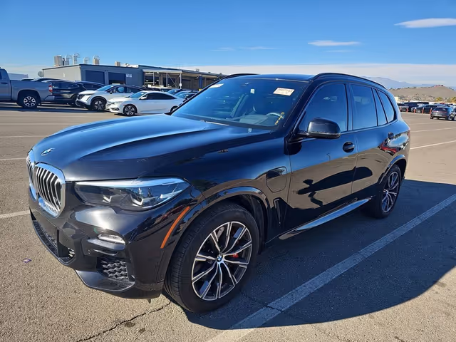 BMW X5 - фото 1