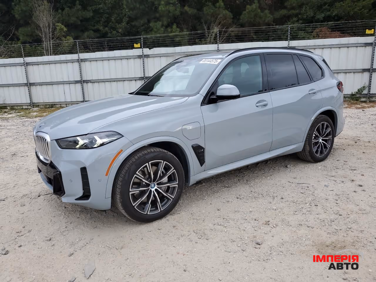 BMW X5 - фото 2