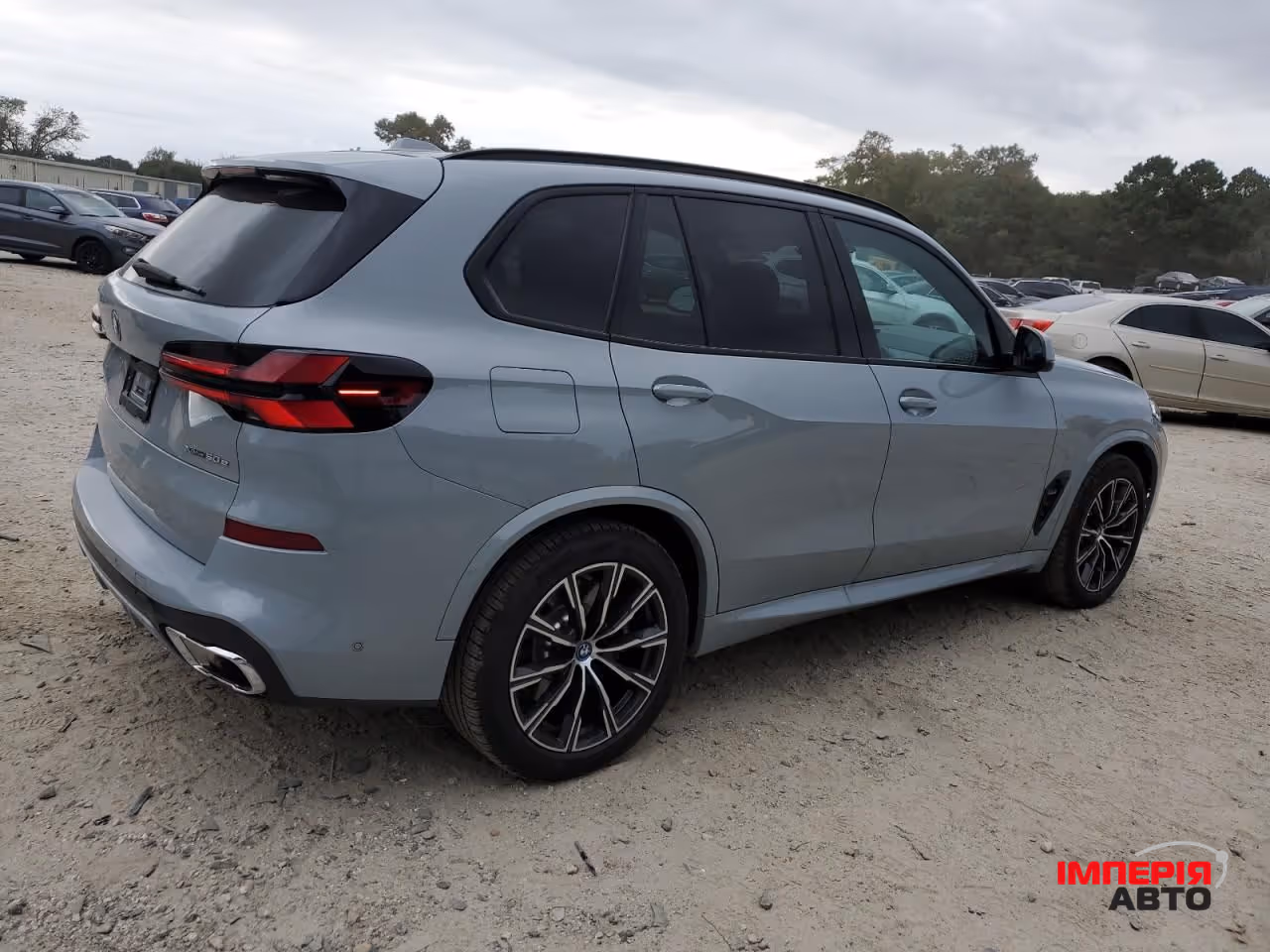 BMW X5 - фото 4