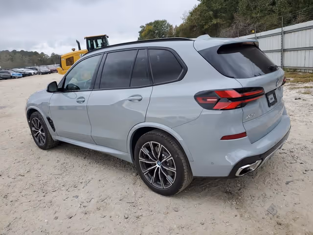BMW X5 - фото 5