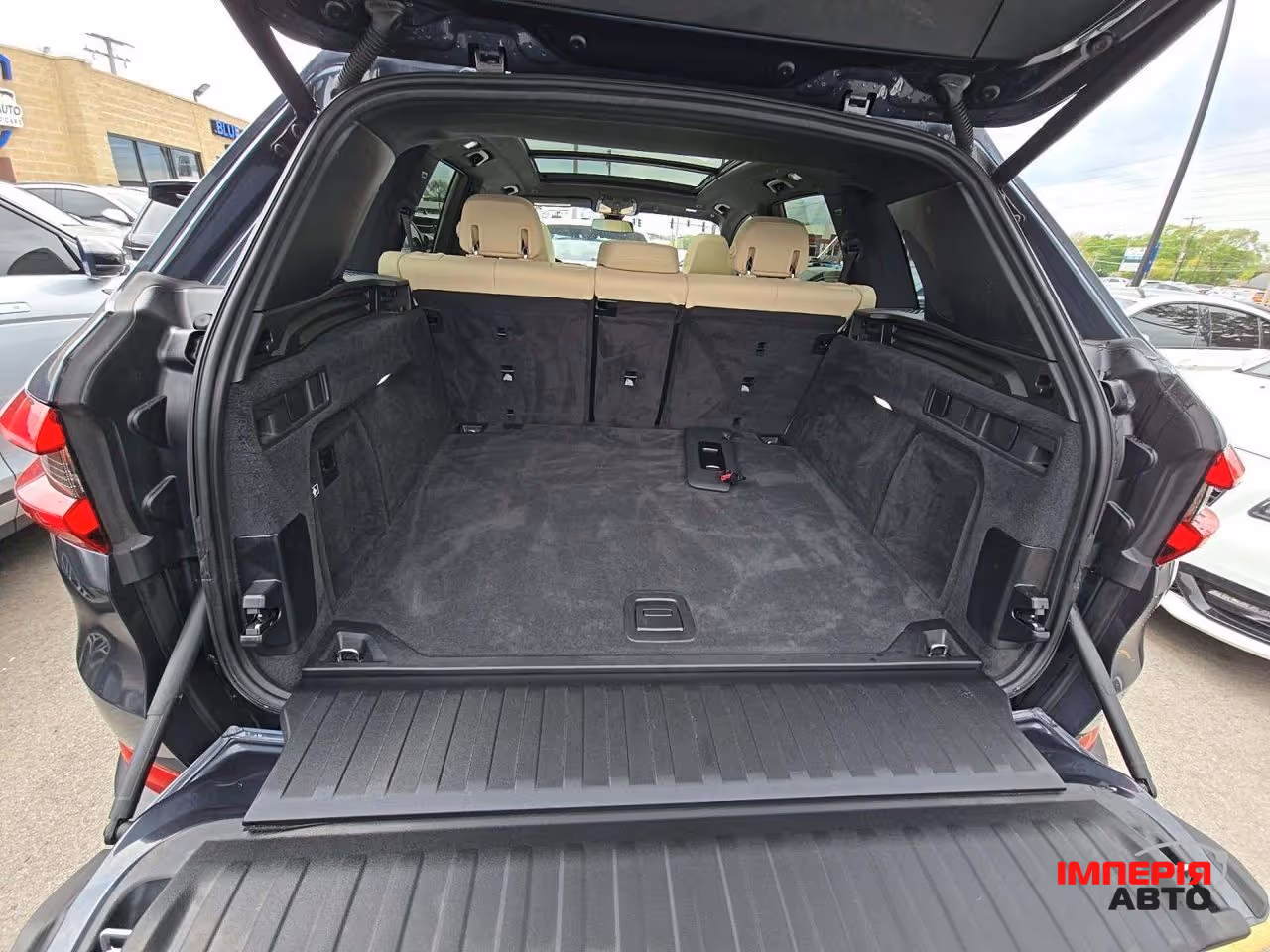 BMW X5 - фото 10