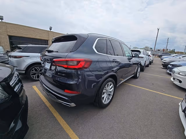 BMW X5 - фото 3