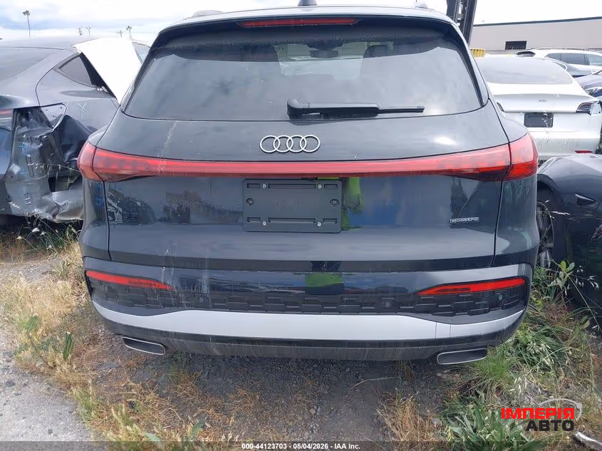 Audi Q5 - фото 5