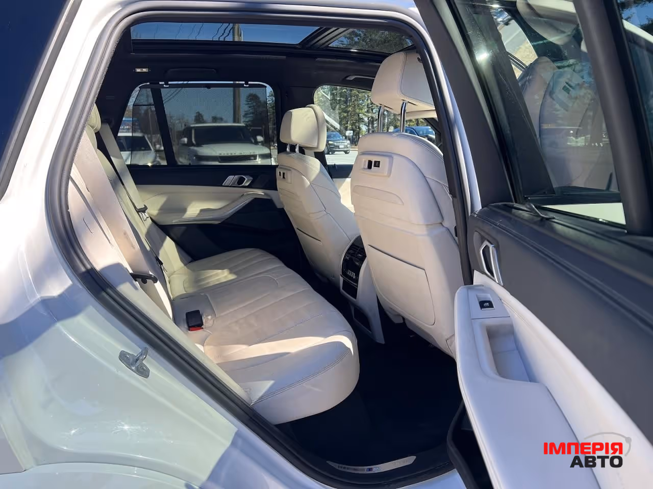 BMW X5 - фото 7