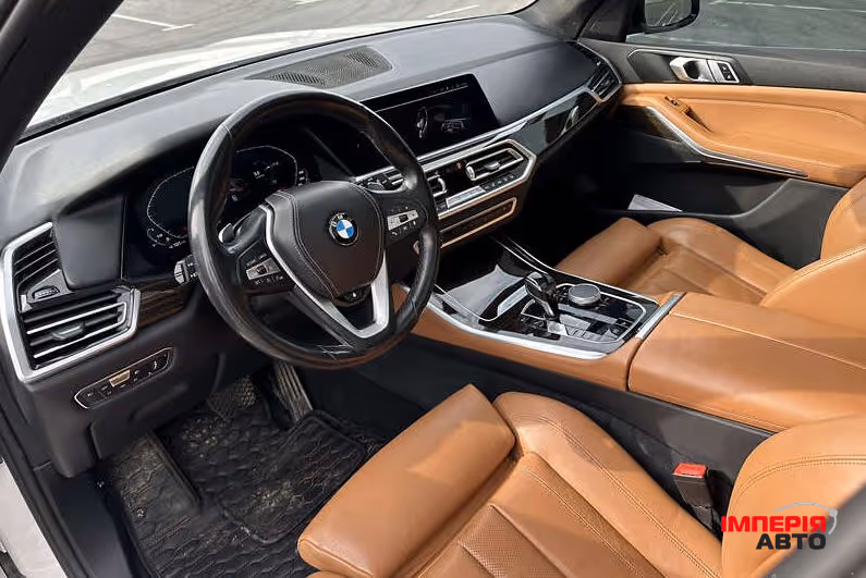 BMW X5 - фото 7