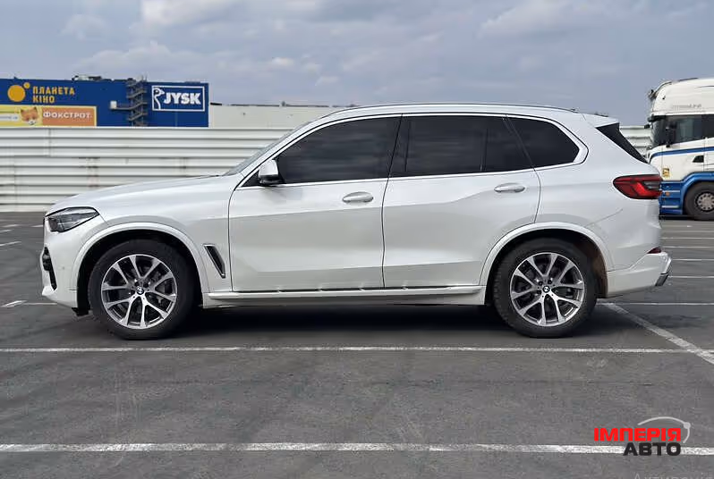 BMW X5 - фото 3