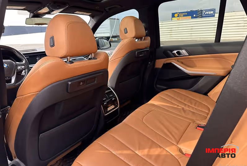 BMW X5 - фото 8