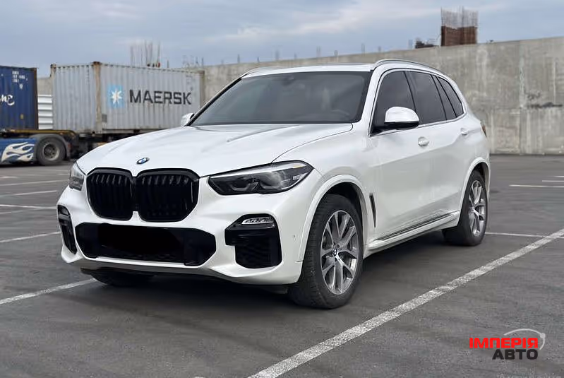 BMW X5 - фото 2