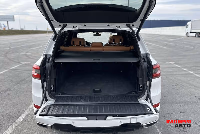 BMW X5 - фото 6