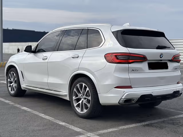 BMW X5 - фото 4