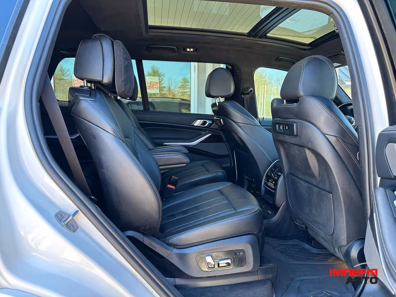 BMW X7 - фото 6
